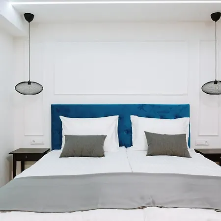 Boutique Nea 酒店 3*