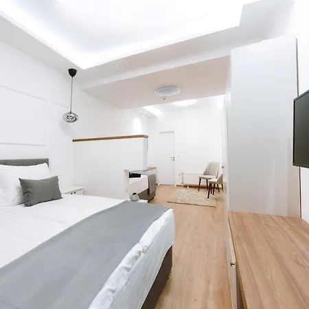 Boutique Nea 酒店 3*