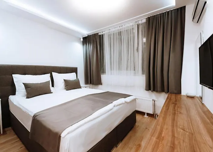 Boutique Nea Hotel 3*