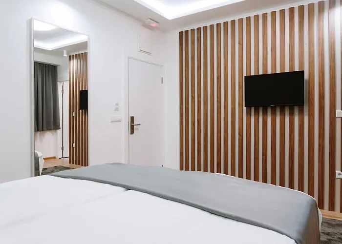 Boutique Nea Hotel 3*